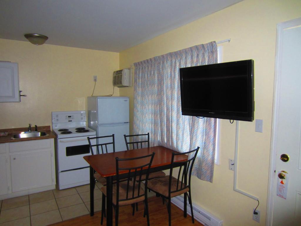Black Sea Motel Penticton Habitación foto