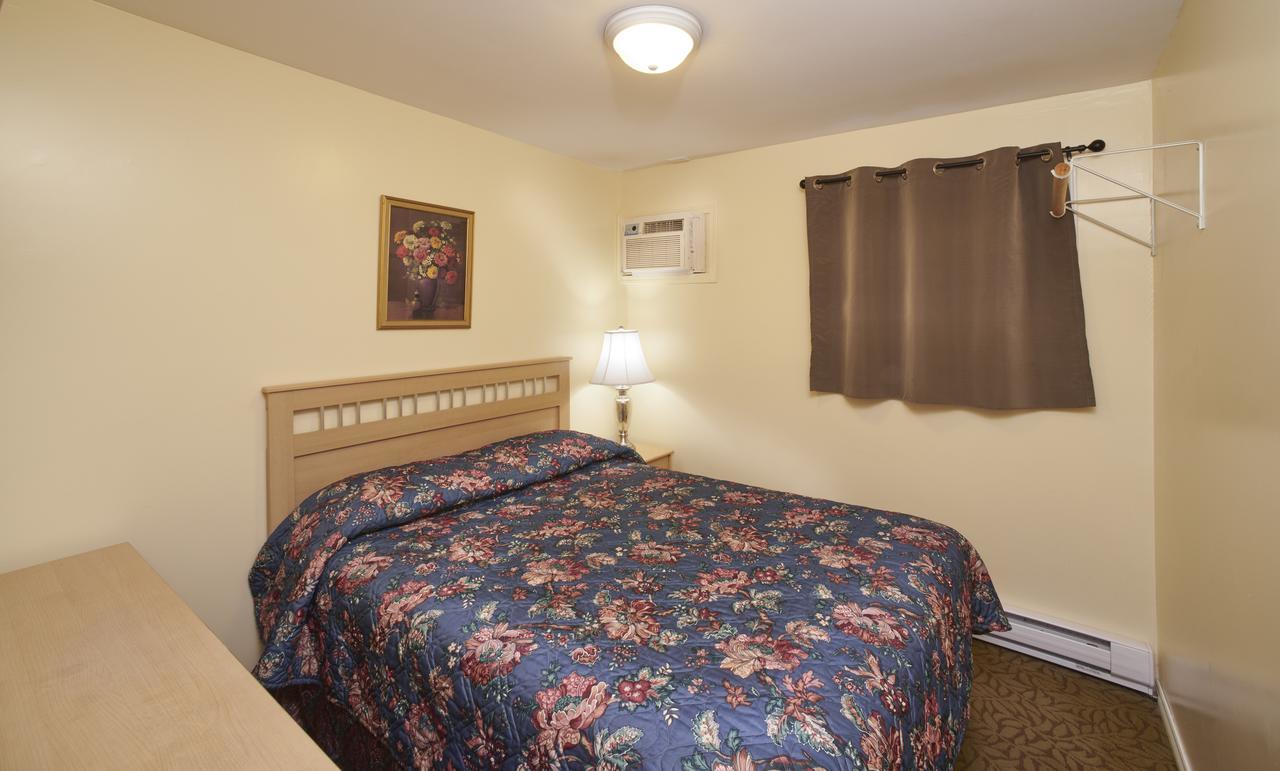 Black Sea Motel Penticton Exterior foto