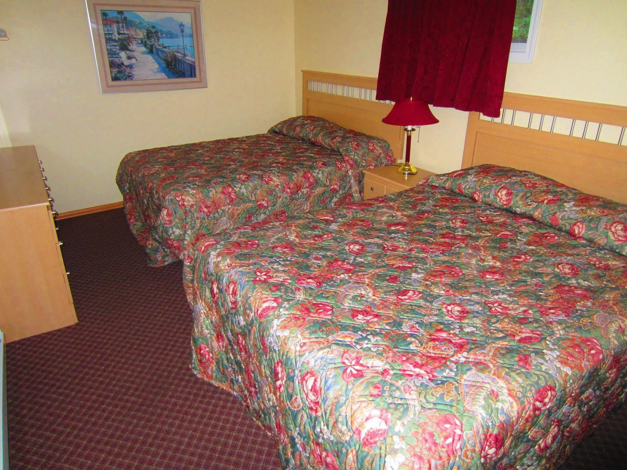 Black Sea Motel Penticton Exterior foto